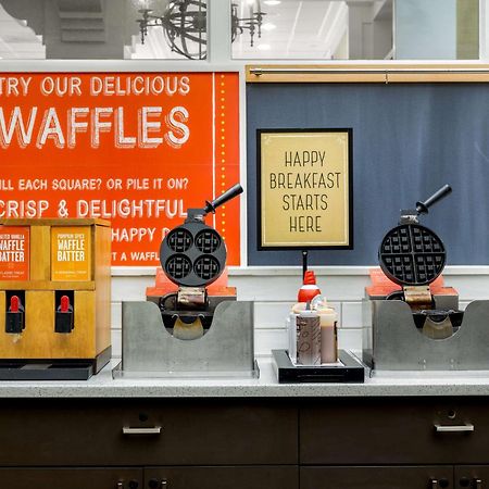 Hampton Inn Boston-Natick Kültér fotó